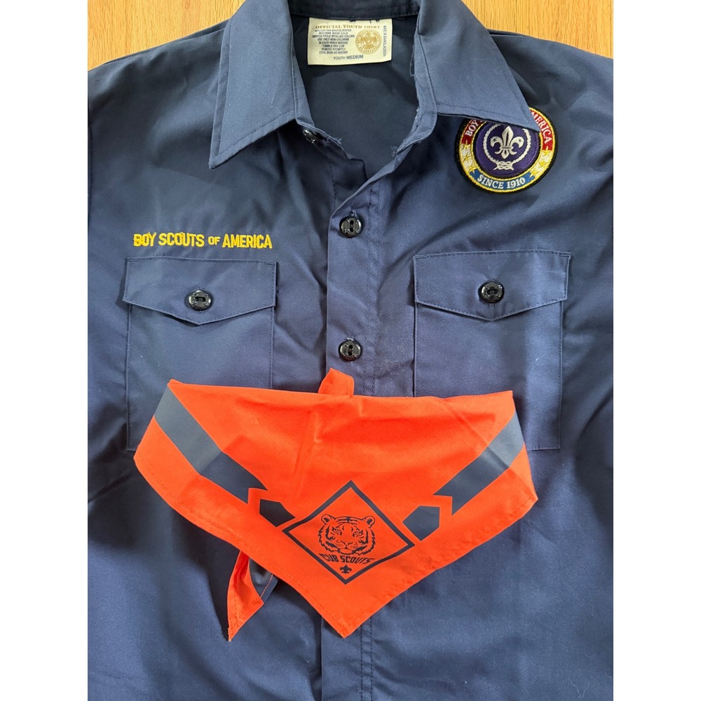 Boy Scouts of America Cub Navy Uniform Shirt Teddy Roosevelt NY Patch Youth M - Picture 7 of 9